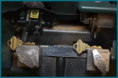 Father Son Locksmith Shop Palos Park, IL 708-330-7031 Father Son Locksmith Shop Palos Park, IL 708-330-7031 - 65-14